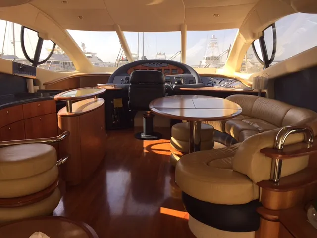 Azimut 55 Абу-Даби