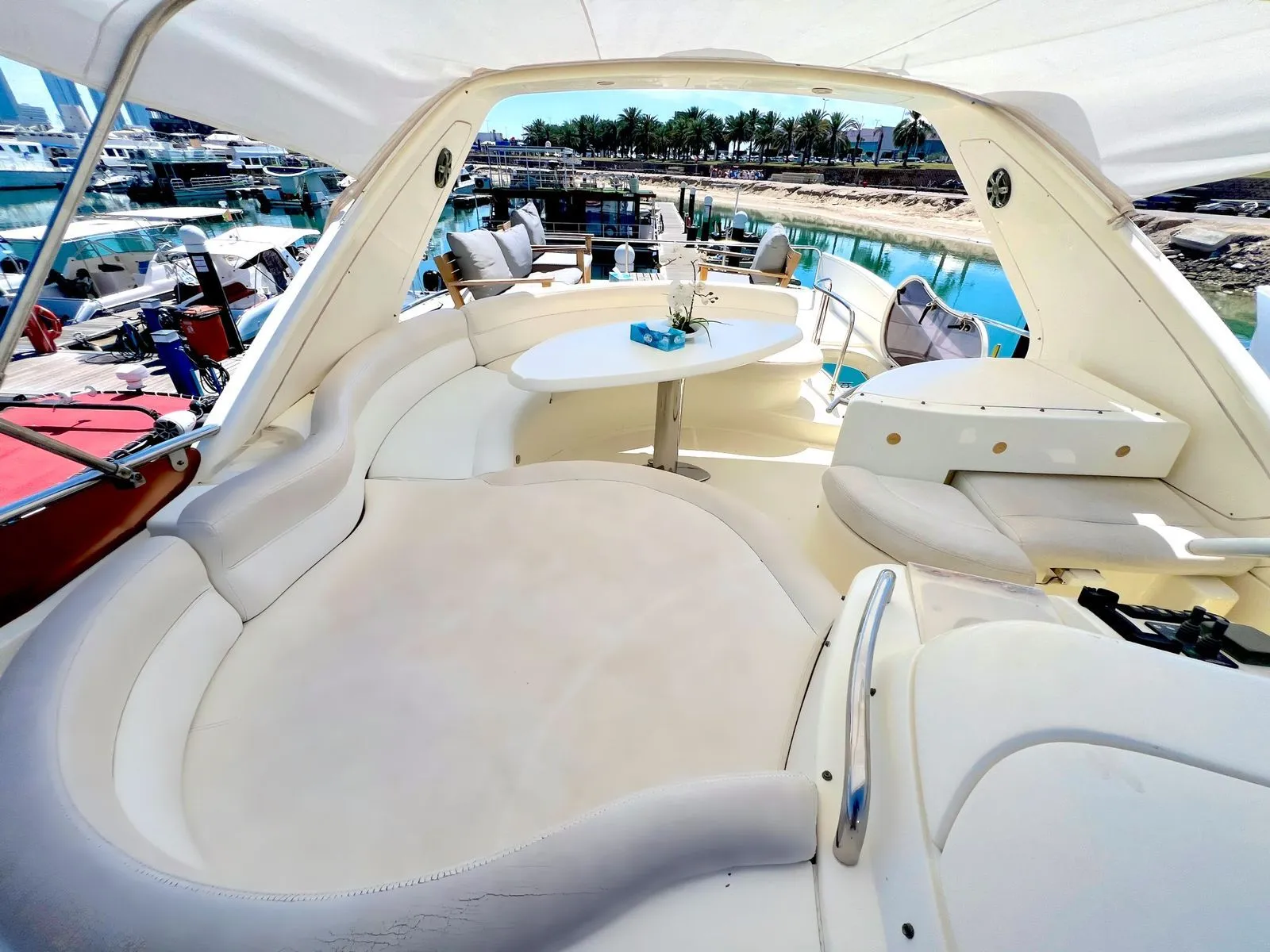 Azimut 55 Абу-Даби