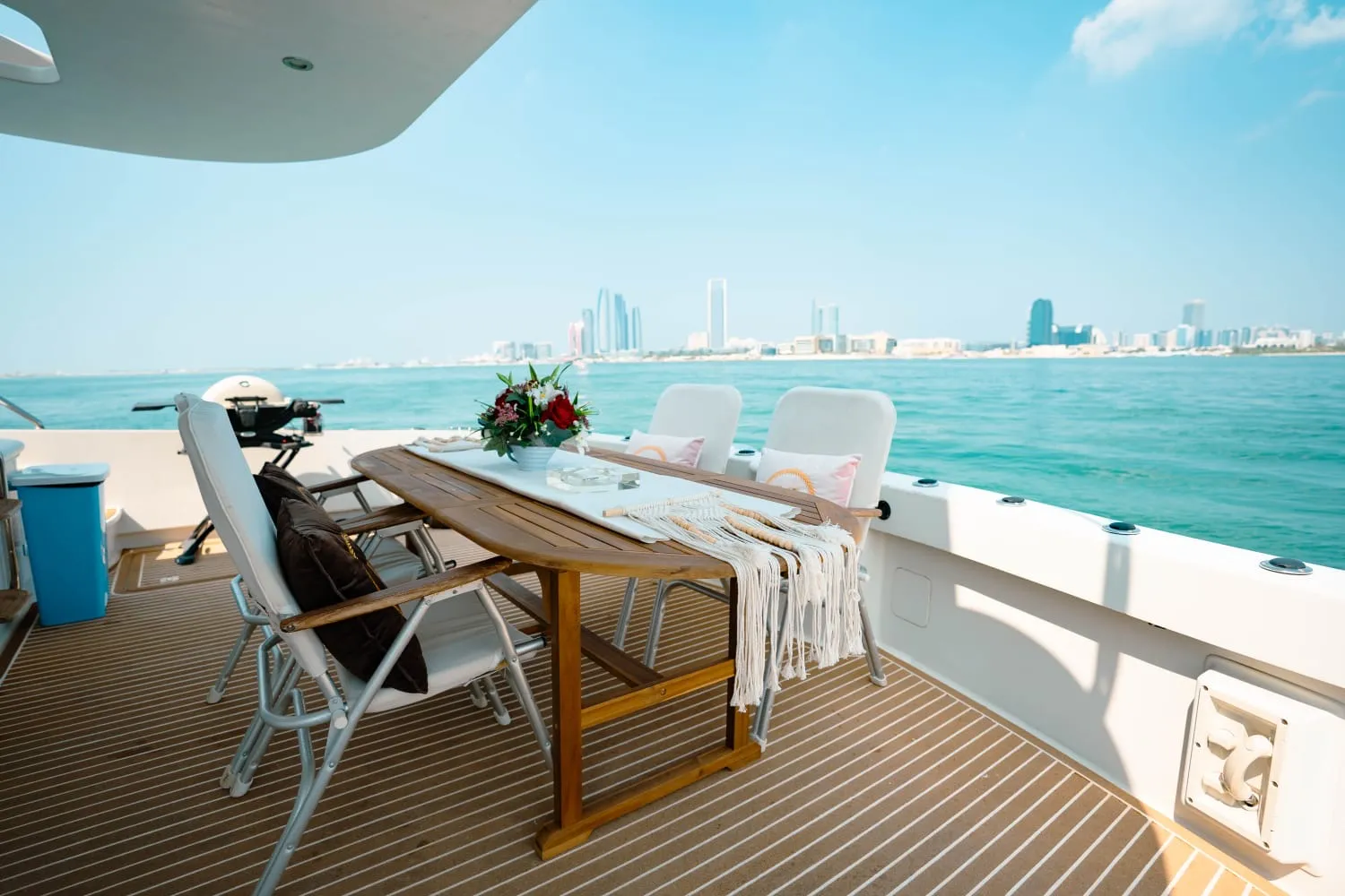 Катамаран Gulf Craft 42 Абу-Даби