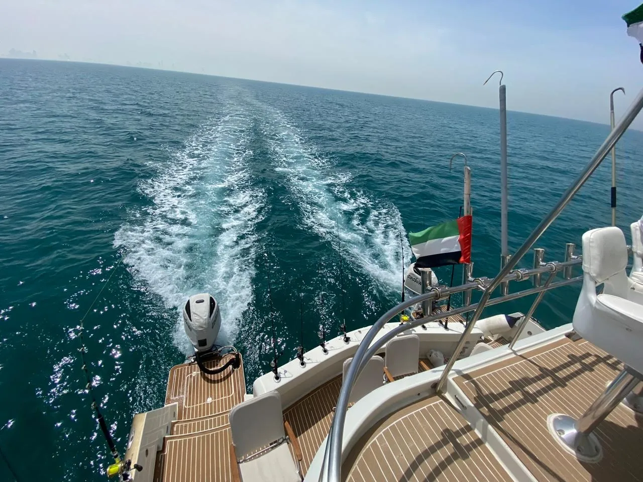 Катамаран Gulf Craft 42 Абу-Даби