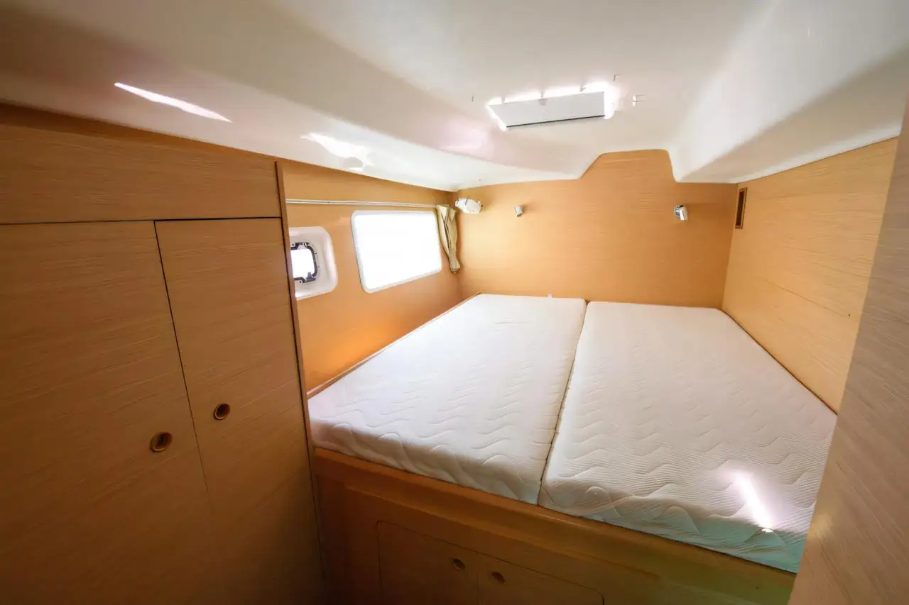 Lagoon 38 ft Пхукет