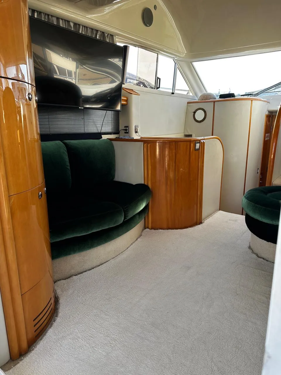 Fairline Phantom З8 Сочи