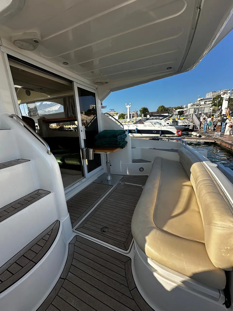 Fairline Phantom З8 Сочи