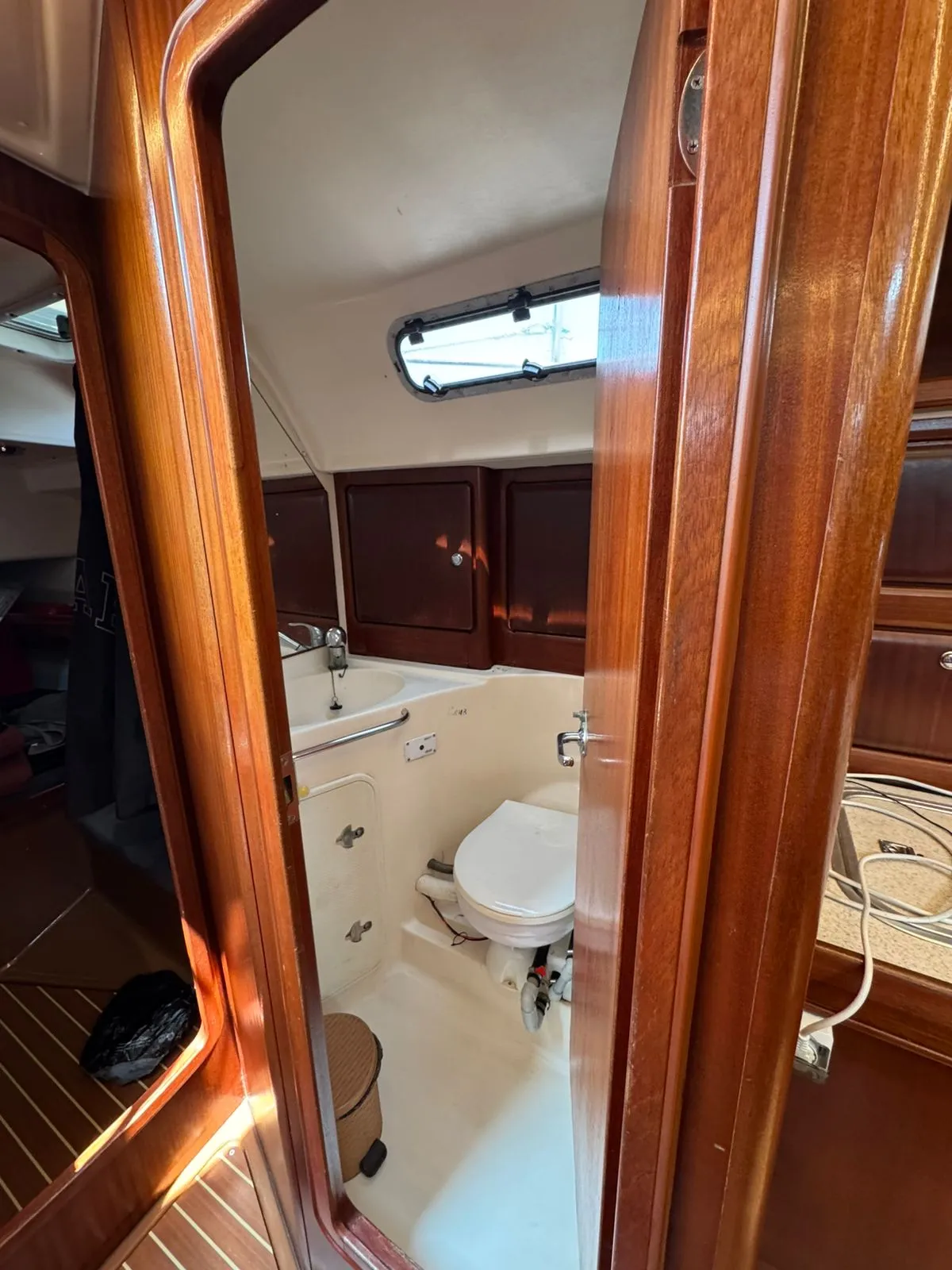 Bavaria 42 Адлер