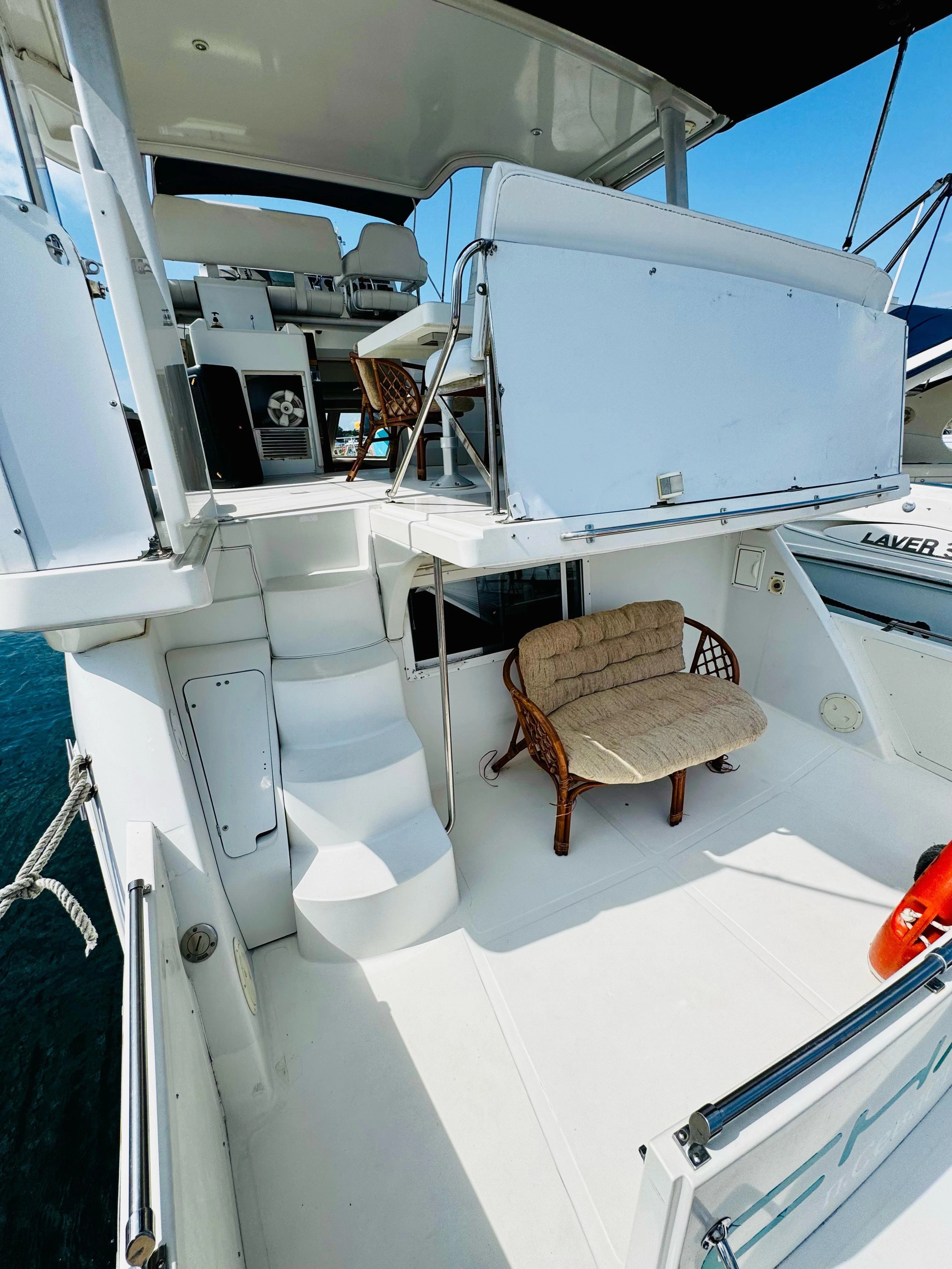 Carver 355 AFT Адлер