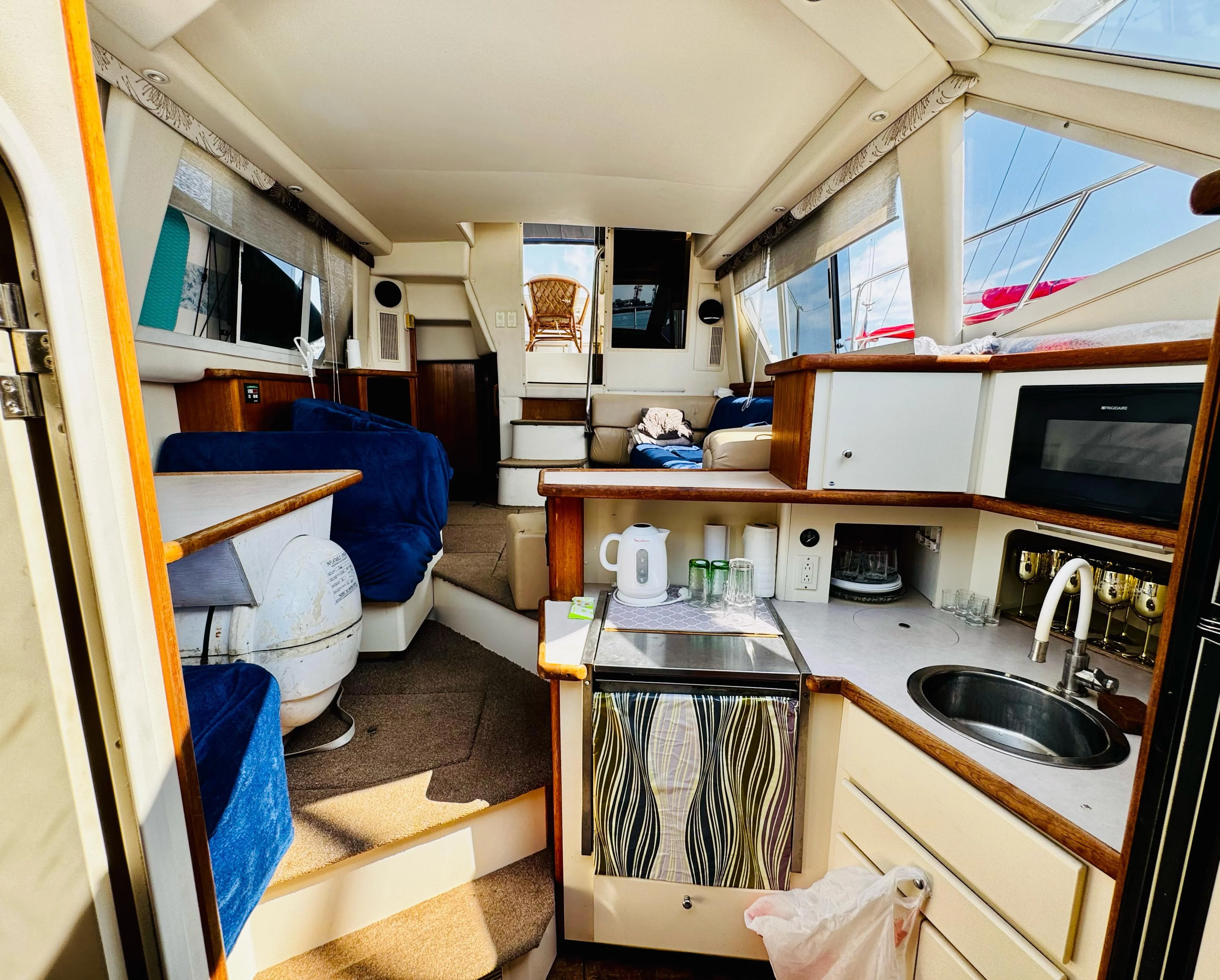 Carver 355 AFT Адлер